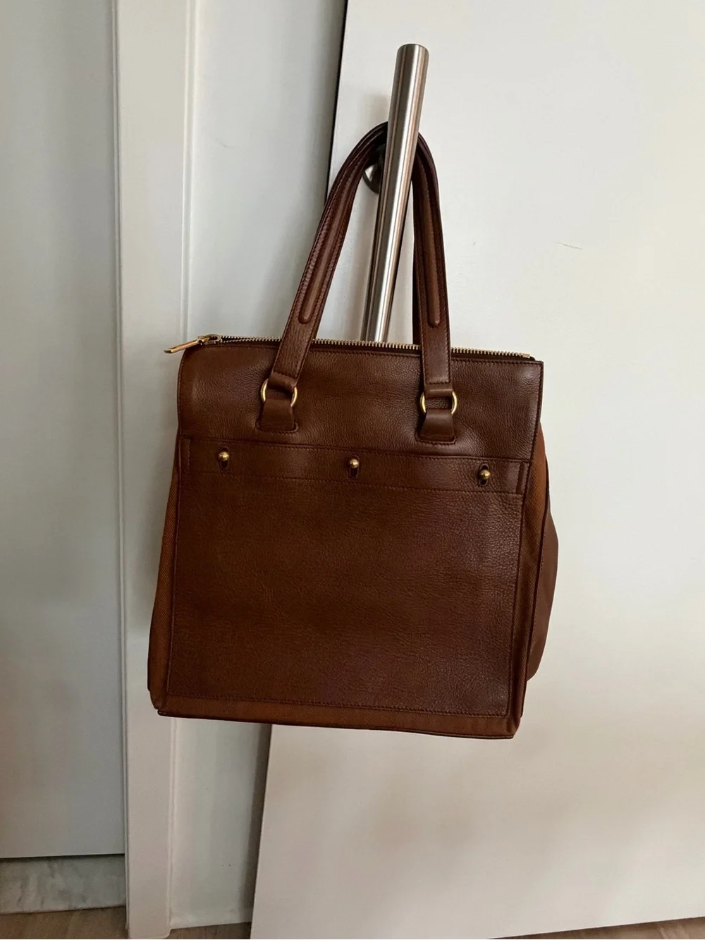 Yves Saint Laurent strap belonging leather